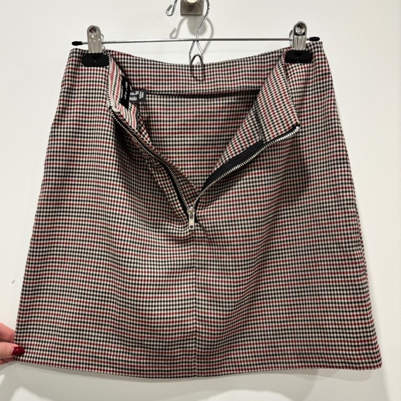 Checkered Mini Pencil Skirt Size 6 - Picture 4 of 7
